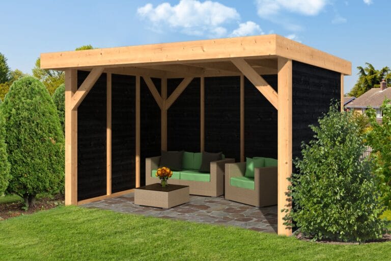 Deze Douglas overkapping met plat dak is de perfecte keuze voor wie op zoek is naar een compacte, stijlvolle en natuurlijke toevoeging aan de tuin. Met een afmeting van 400 x 400 cm biedt deze overkapping ruimte voor een knusse loungeset of een beschutte buitenplek. Het hout is onbehandeld, waardoor je zelf kunt kiezen voor een afwerking naar wens. Dankzij de stevige staanders van 15 x 15 cm en de fraaie Zweeds rabat wandplanken straalt dit model kwaliteit en ambacht uit. Ideaal voor de handige doe-het-zelver, want het pakket wordt geleverd inclusief bevestigingsmaterialen en duidelijke bouwtekening. Afmetingen: Fundering: 400 x 300 cm Breedte x Lengte: 400 x 400 cm Doorloophoogte: 235 cm Nokhoogte: 262 cm Dakoppervlakte: 16 m² Materiaal: Onbehandeld Douglas hout Dakbedekking: Optioneel (niet inbegrepen) Geïnteresseerd? Vraag vrijblijvend een complete offerte aan en ontdek alle mogelijkheden voor jouw buitenruimte!